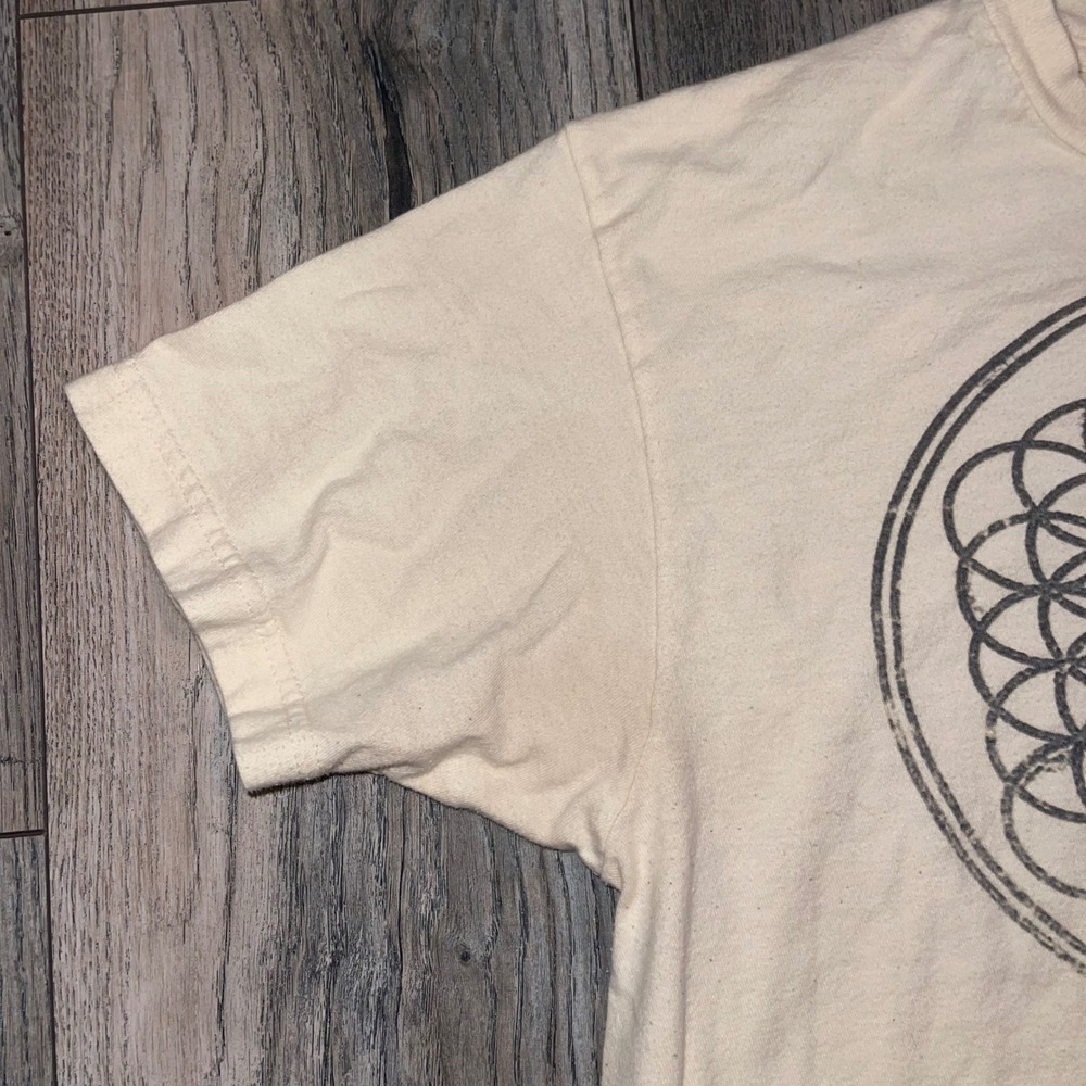 Bring Me The Horizon Sempiternal Flower of Life Graphic T-Shirt Medium Cream - Picture 8 of 8